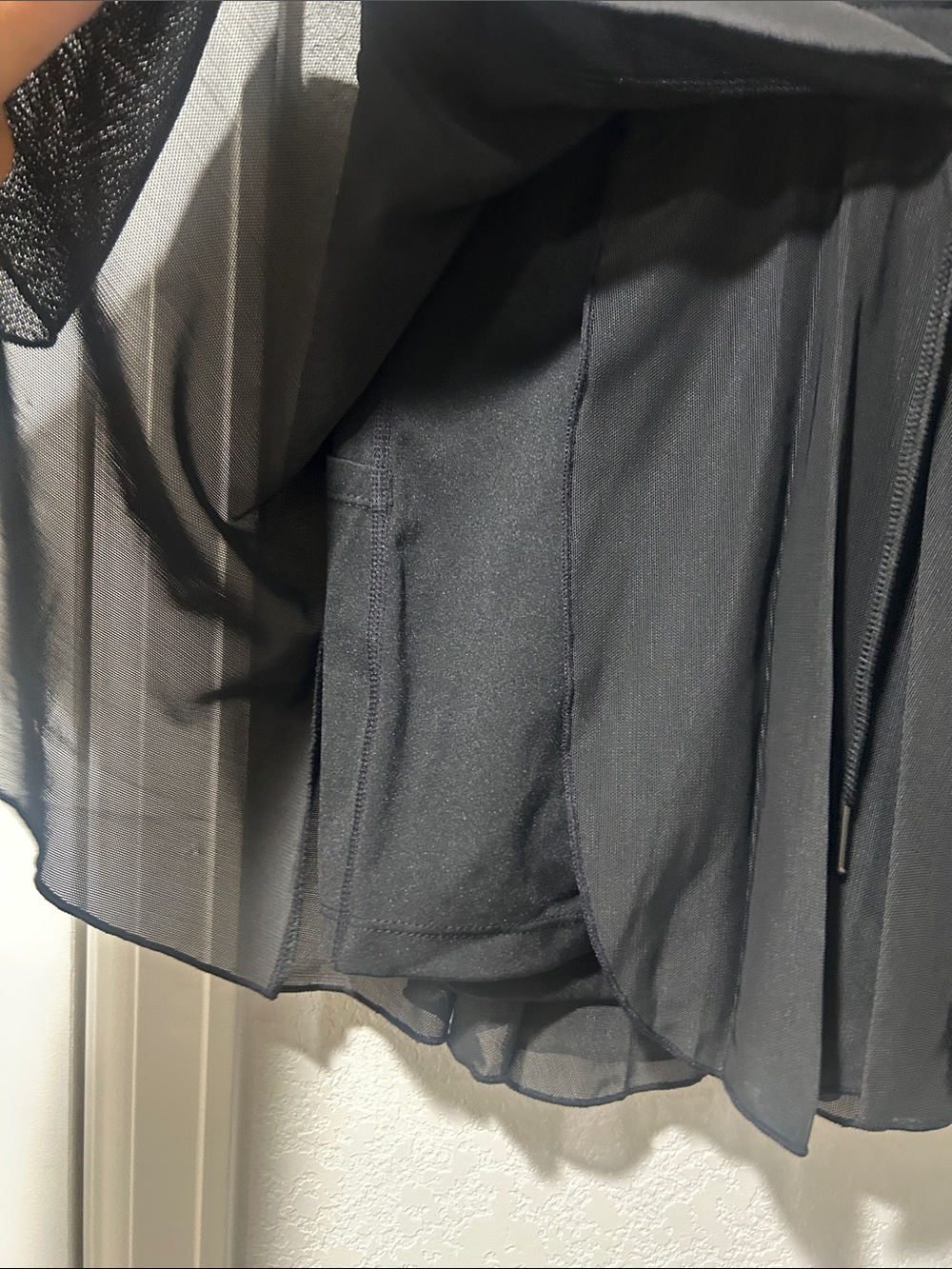 Halara High Waisted Drawstring Mesh 2-in-1 Pocket Flowy Mini Flare Skirt - Picture 5 of 7